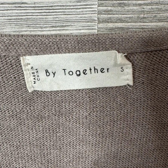 By Together Mocha Cotton & Cashmere V-Neck Relaxed Sweater, Small, - Picture 4 of 9